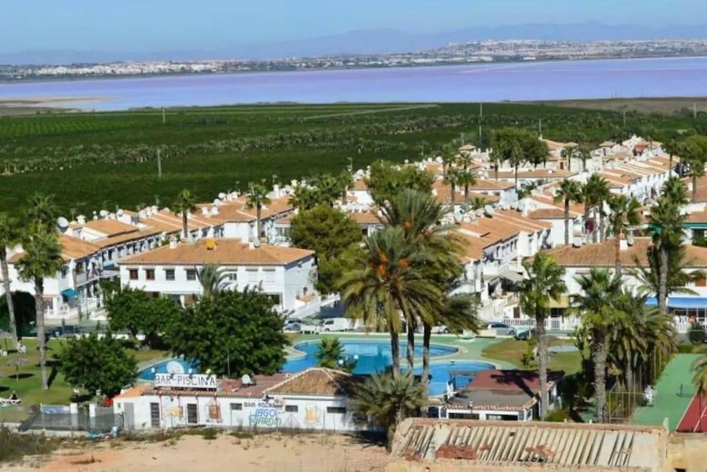 Bungalow En Los Balcones Planta Baja Manzana 5 Numero 18 لقنت المظهر الخارجي الصورة
